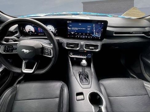 Certified 2025 Ford Mustang GT Premium image 7