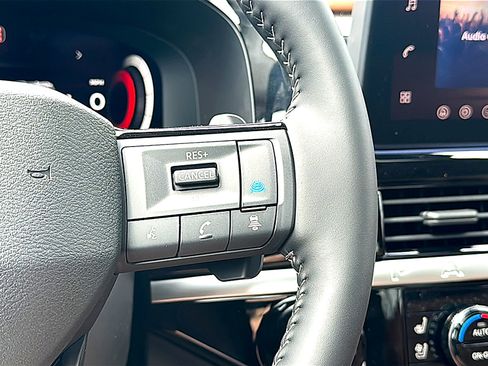 New 2026 Nissan Pathfinder Platinum w/ Lighting Package image 20