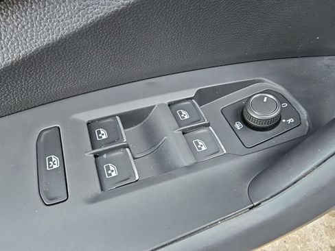 New 2026 Volkswagen Jetta SE image 16