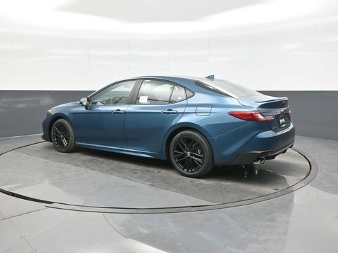 New 2026 Toyota Camry SE image 5