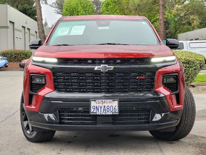 Used 2024 Chevrolet Traverse RS