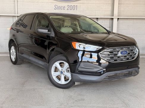 Used 2021 Ford Edge SE FWD image 2