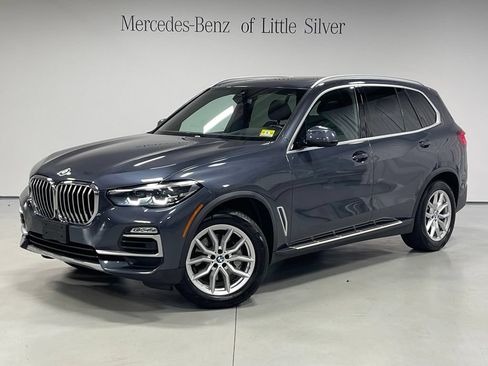 Used 2021 BMW X5 xDrive40i w/ Premium Package AWD/4WD image 1