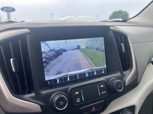 Used 2019 GMC Terrain Denali w/ Advanced Safety Package AWD/4WD image 26