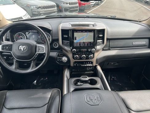 Used 2019 RAM 1500 Laramie AWD/4WD image 25