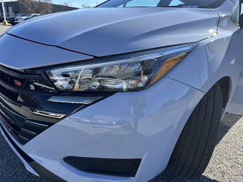 Used 2025 Nissan Versa SR w/ Trunk Package FWD image 29