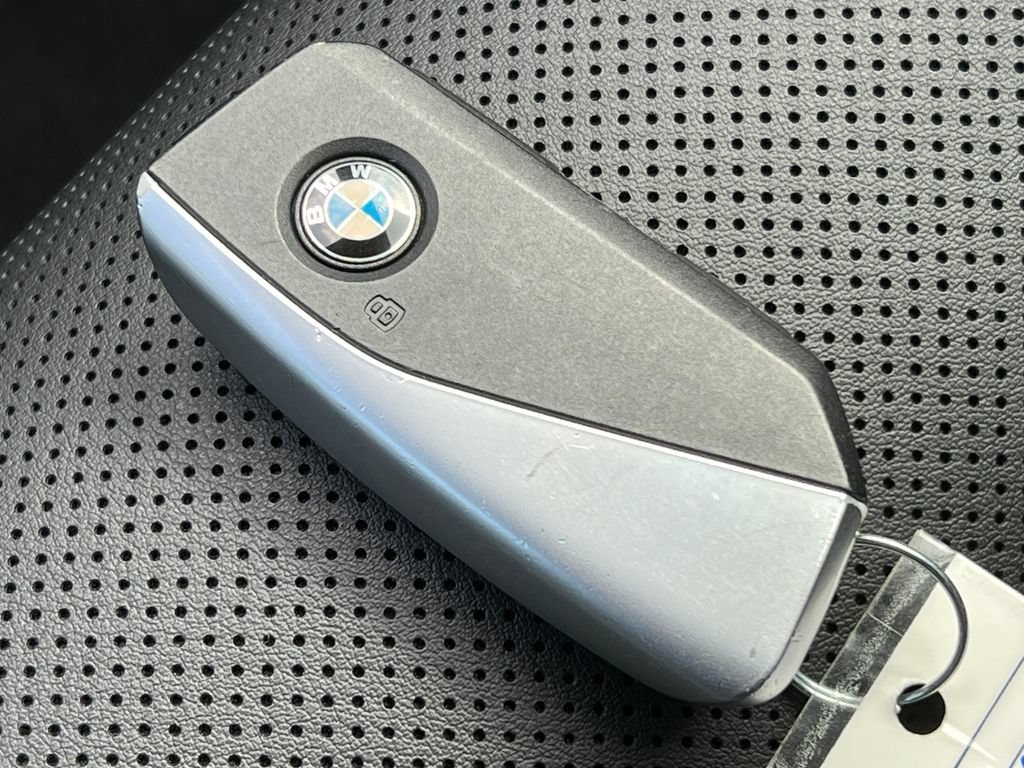 Used 2026 BMW X5 xDrive40i AWD/4WD image 33