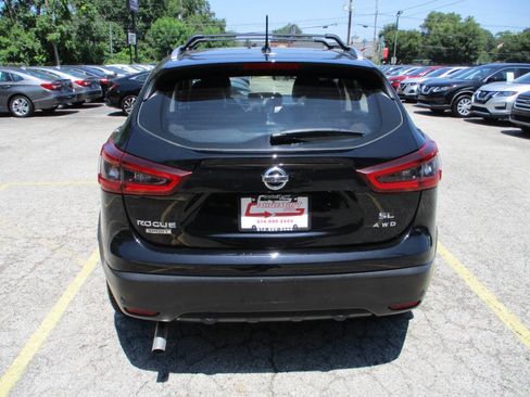 Used 2020 Nissan Rogue Sport SL image 12