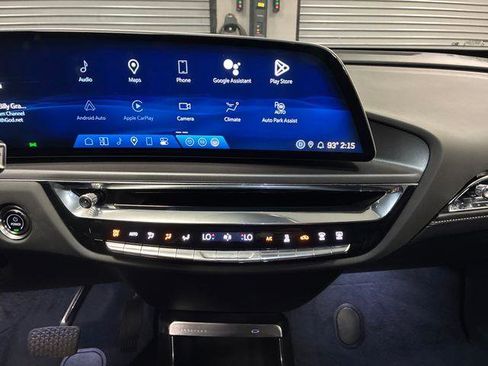 Certified 2024 Cadillac Lyriq Tech w/ Driver Assist Package AWD/4WD image 51