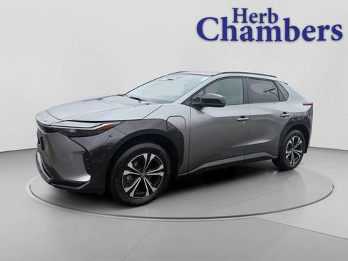 Used 2025 Toyota bZ4X AWD w/ Weather Package image 11