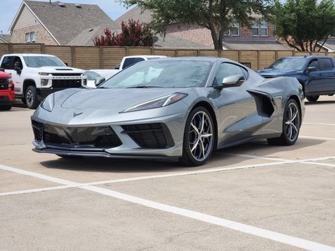 Used 2023 Chevrolet Corvette Stingray Preferred Cpe w/ Engine Appearance Package RWD image 11