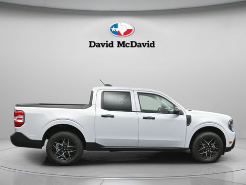 Used 2025 Ford Maverick XL w/ Equipment Group 102A AWD/4WD image 9