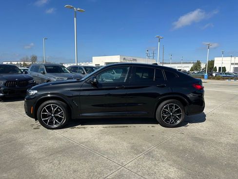 Certified 2025 BMW X4 xDrive30i image 6