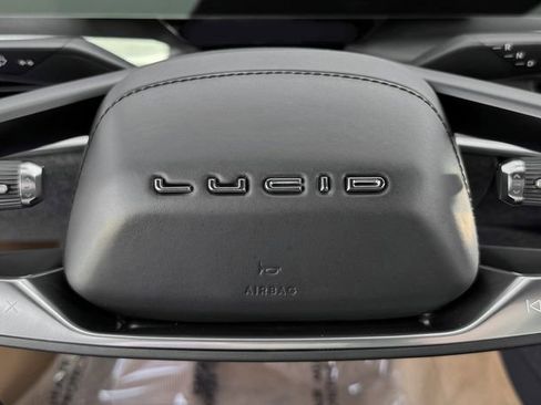 Used 2023 Lucid Air Touring AWD/4WD image 10