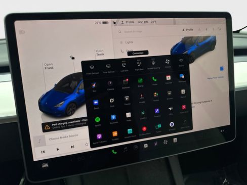 Used 2024 Tesla Model Y Long Range AWD/4WD image 62