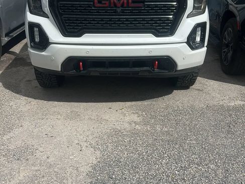 Used 2020 GMC Sierra 1500 Denali w/ Denali Premium Package AWD/4WD image 1