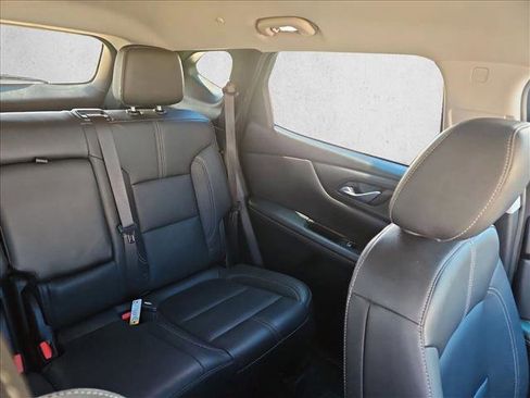 Used 2024 Chevrolet Blazer LT FWD image 7