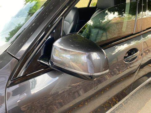 Used 2020 BMW X7 xDrive40i w/ Premium Package AWD/4WD image 21