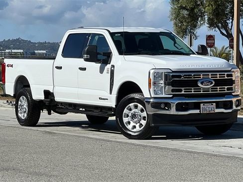 Used 2024 Ford F350 XLT image 1