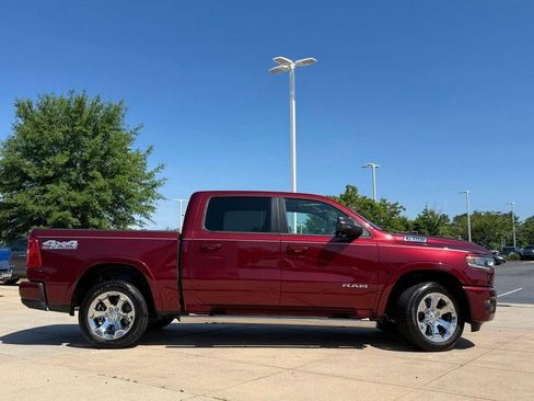 Used 2025 RAM 1500 Big Horn AWD/4WD image 4
