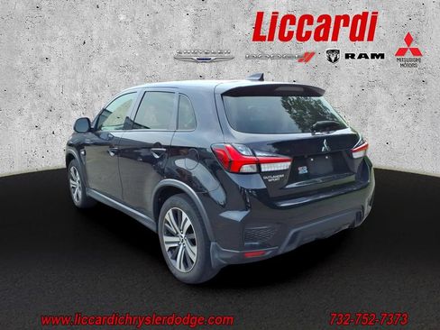 Used 2022 Mitsubishi Outlander Sport ES FWD image 3