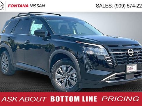 New 2026 Nissan Pathfinder SV FWD image 1