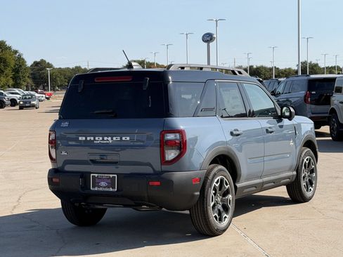 New 2026 Ford Bronco Sport Outer Banks w/ Outer Banks Tech Package+ AWD/4WD image 4