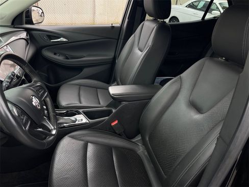Used 2023 Buick Encore GX Essence w/ Experience Buick Package image 10