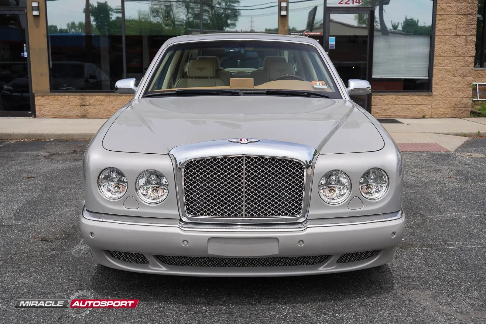 Used 2005 Bentley Arnage RL RWD image 2