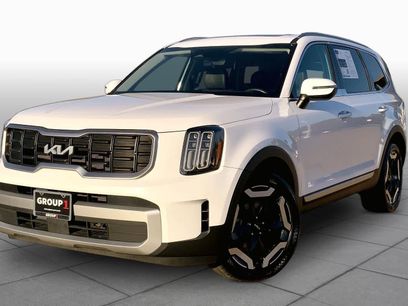 Used 2025 Kia Telluride S