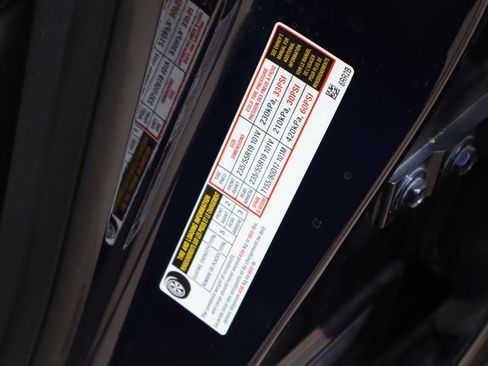 Used 2024 Nissan Rogue SL w/ SL Premium Package FWD image 30