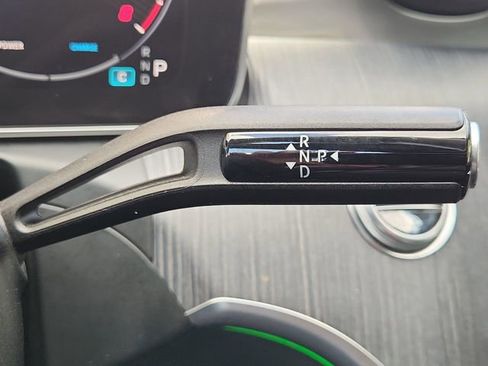 Used 2023 Mercedes-Benz C 300 Sedan image 15