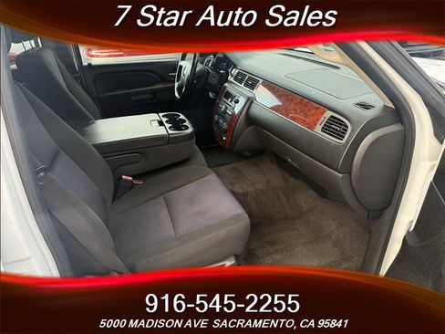Used 2012 Chevrolet Tahoe LS image 12