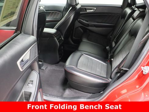 Used 2022 Ford Edge ST-Line image 29