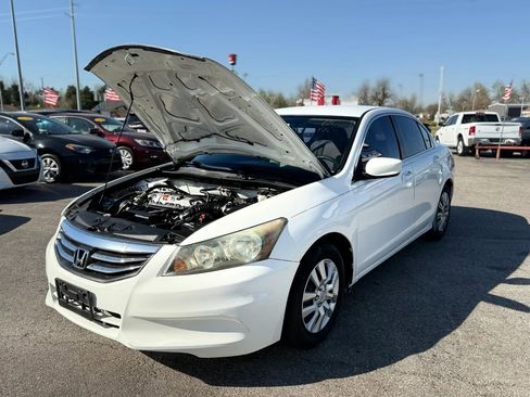 Used 2012 Honda Accord LX image 23