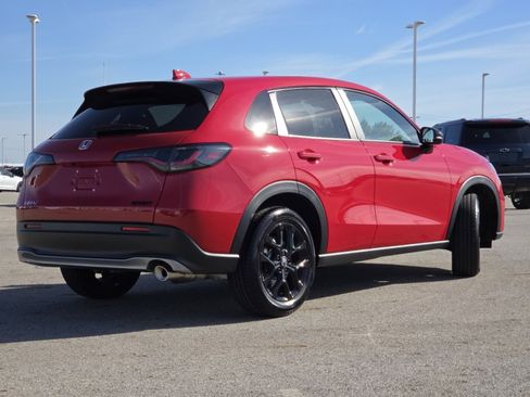 Used 2025 Honda HR-V Sport image 18