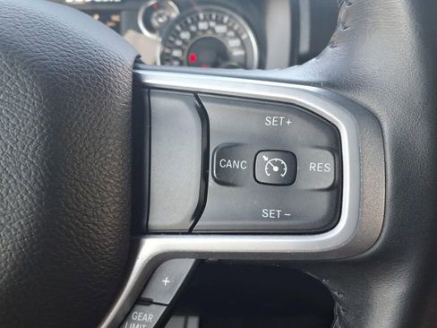 Used 2023 RAM 1500 Big Horn AWD/4WD image 29