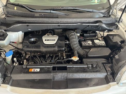 Used 2019 Kia Soul ! w/ Technology Package image 3