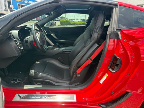 Used 2017 Chevrolet Corvette Grand Sport RWD image 14