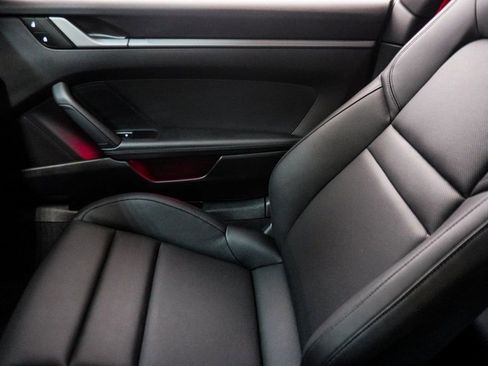 Used 2024 Porsche 911 Carrera image 42