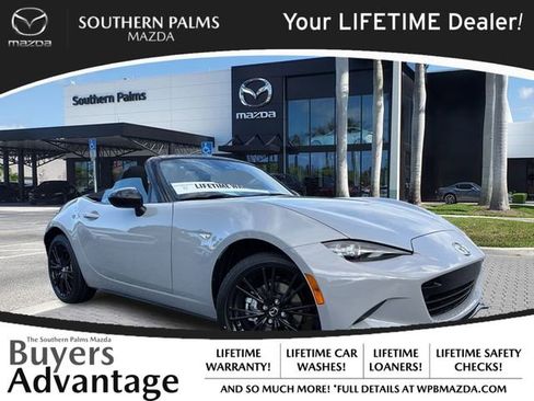 New 2026 MAZDA MX-5 Miata Club w/ Interior Package RWD image 1