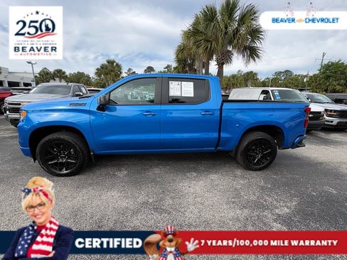 Used 2025 Chevrolet Silverado 1500 RST AWD/4WD image 4