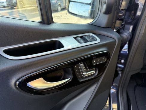 Used 2023 Mercedes-Benz Sprinter 3500 image 12