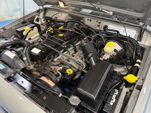 Used 2000 Jeep Cherokee Sport image 45