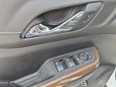 Used 2020 GMC Acadia SLE w/ Driver Convenience Package AWD/4WD image 10