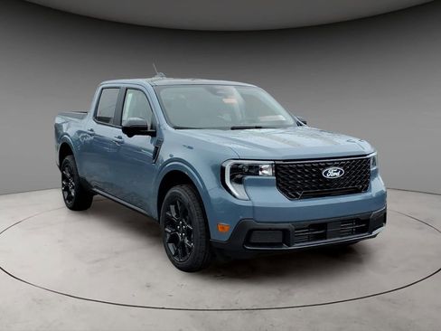 New 2026 Ford Maverick Lariat w/ Black Appearance Package image 14