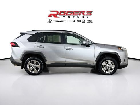 Used 2024 Toyota RAV4 XLE w/ Convenience Package AWD/4WD image 14