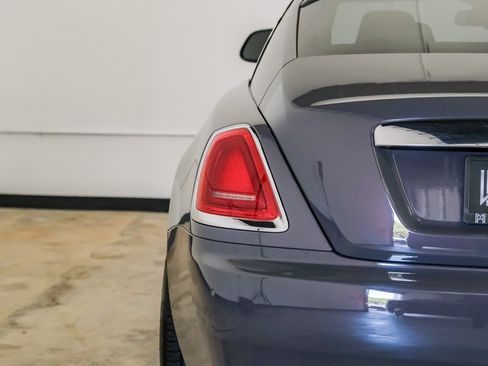 Used 2018 Rolls-Royce Wraith image 43
