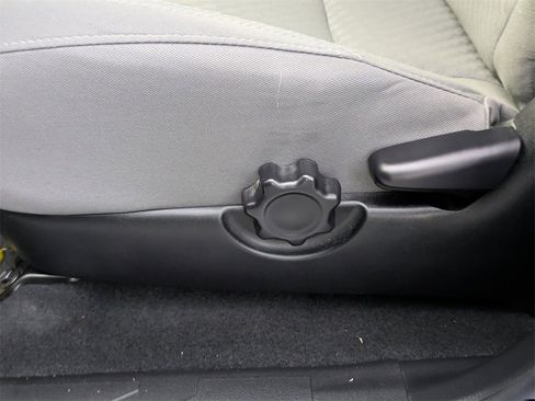 Certified 2023 Toyota Tacoma SR image 21