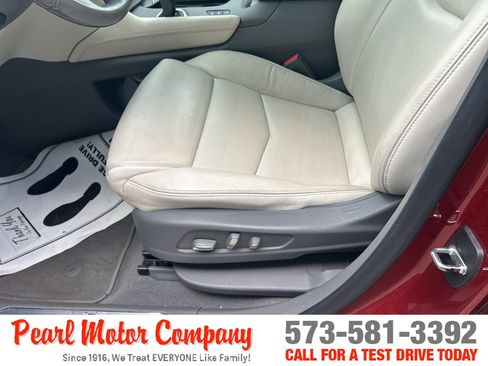 Certified 2019 Cadillac XT5 Luxury AWD/4WD image 10
